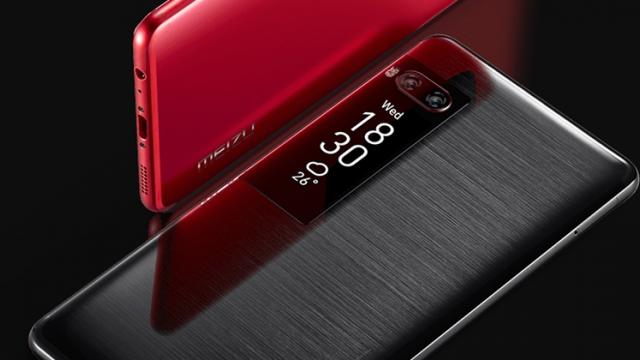 <b>Mini Turul Magazinelor #23: Televizor Horizon + mașină de tocat carne și telefon cu display secundar la reducere</b>La doi pași de weekend vă prezentăm o mini ediție a Turului Magazinelor, postare în care veți descoperi 4 produse interesante care se bucură de reduceri pe acest final de săptămână lucrătoare. Pe lista noastră se află 