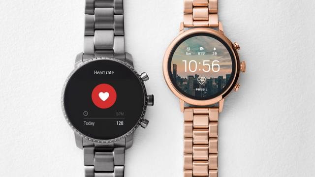 <b>Fossil anunță noile ceasuri Q Venture HR și Q Explorist HR din generația a 4-a, modele cu wearOS la bord</b>Astăzi cei de la Fossil au anunțat lansarea a două noi ceasuri inteligente, modele numite Q Venture HR Gen.4 și Q Explorist HR care se dezvăluie în randări oficiale mai jos. Produsele rulează sistemul de operare wearOS și aflăm din start faptul