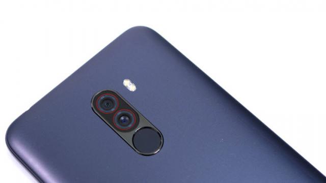 <b>[UPDATE - Produsul a fost delistat de PCGarage] Xiaomi Pocophone F1, cel mai ieftin smartphone cu Snapdragon 845 are parte de o scăpare chiar în România; Listat deja la vânzare</b>După ce în urmă cu aproximativ o lună sau poate mai mult de atât cei de la PC Garage se grăbeau în listarea lui Xiaomi Mi A2, iată că acum retailerul local mai are o dezvăluire uriașă. După cum sugerează și titlul de mai sus, avem astăzi parte