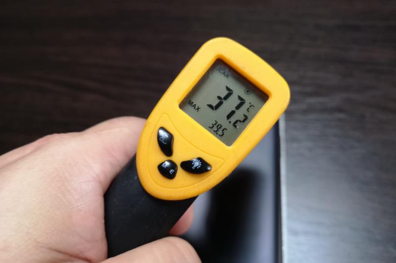 Test termic OnePlus 6: OnePlus-6-Unboxing_045.jpg