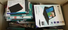 Punem la bătaie zeci de huse Logitech pentru tabletele tale; Concursul îţi aduce huse pentru iPad şi tablete Samsung, inclusiv unele cu tastaturi în dotare