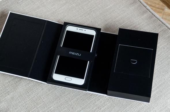 Meizu MX6 - Fotografii unboxing digi-wo.com: Meizu MX6 (5).jpg