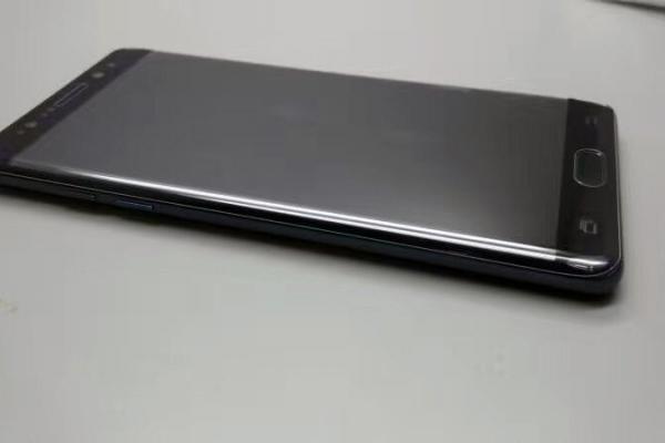 Samsung Galaxy Note 7, actor într-o primă galerie foto cu imagini live despre dispozitiv!
