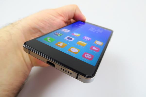 UHANS S1: Benchmark-uri peste Vernee Thor şi UMi Touch