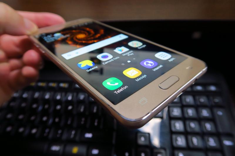 Samsung Galaxy J5 (2016) - Fotografii Hands-On: Samsung-Galaxy-J5-(2016)_031.jpg