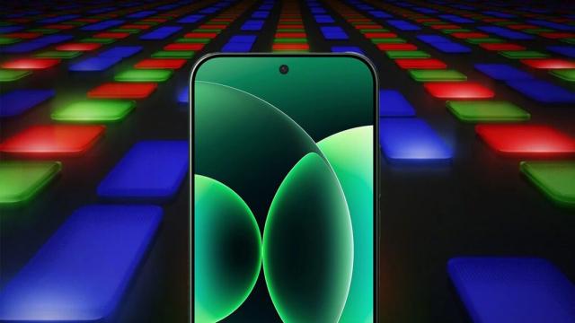 <b>Xiaomi 17 Pro Max folosește un nou tip de ecran: Super Pixel OLED promite claritate și eficiență</b>Xiaomi a anunțat oficial că modelul 17 Pro Max va fi primul telefon echipat cu tehnologia Super Pixel OLED, o inovație care promite o experiență vizuală clară la rezoluție 2K și un consum de energie redus cu 26%. Nu vorbim doar de o strategie de marketing