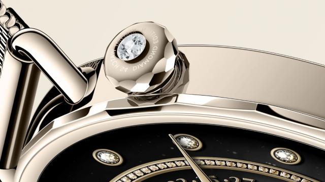 <b>Xiaomi Watch S4 41mm sosește cu design rafinat, ecran super luminos și are variantă Gold cu diamant cultivat în laborator</b>Alături de noile smartphone-uri Xiaomi 15T și Xiaomi 15T Pro, a debutat astăzi și ceasul inteligent Xiaomi Watch S4 41mm care pune accentul pe design-ul rafinat și funcțiile avansate pentru sănătate. Costă de la 799 lei în sus
