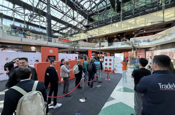 Deschiderea Xiaomi Store Park Lake: Deschiderea Xiaomi Store Park Lake 016.jpg