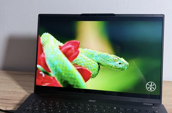 Acer Swift 16 AI - Unboxing: Photo 24.11.2025, 20 40 10.jpg