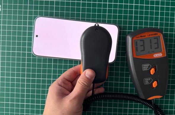 POCO F8 Pro - Test ecran: poco-f8-pRO (2).jpg