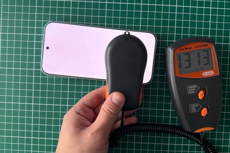 POCO F8 Pro - Test ecran: poco-f8-pRO (2).jpg