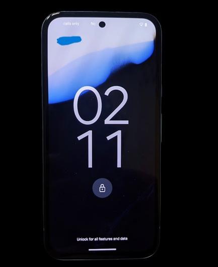 Google Pixel 8a - Hands-on (Leak): F6jY3uGbcAAP7PQ.jpg