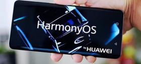 Huawei va rămâne deocamdată la Android pe telefoane, dar va lansa Harmony OS pe alte dispozitive, inclusiv cele guvernamentale
