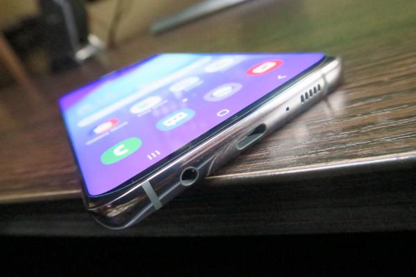 Samsung Galaxy S10 5G: Acustică plăcută, aproape de Galaxy S10+, fără recorduri privind puterea volumului însă