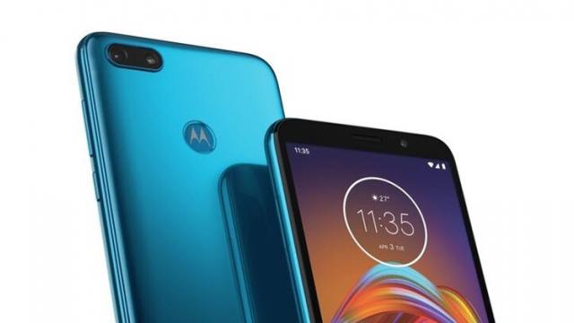 <b>Motorola Moto E6 Play costă 100 euro și ne oferă cameră foto de 13 mpx, ecran de 5.5 inch</b>Motorola a extins şi mai mult seria de telefoane de buget Moto E6, prin lansarea modelului Moto E6 Play. Deja existau Moto E6 şi Moto E6 Plus, iar acum li se alătură şi varianta Play, care aduce un pachet de dotări simple şi design inspirat