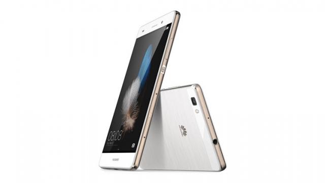 <b>Prețul lui Huawei P8 lite scade sub pragul de 600 lei; eMAG include produsul în noua campanie Revoluția Prețurilor</b>În perioada 20 - 22 iunie cei de la eMAG organizează o nouă ediție din seria Revoluția Prețurilor, campanie ce aduce reduceri cât de cât atractive la o gamă largă de produse. Deși ni se promit discount-uri de până la 50%, știm cu toții că lucrurile nu 