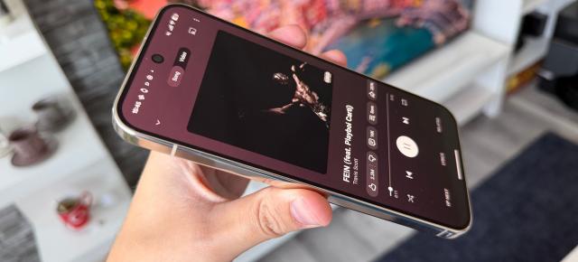 Google Pixel 11 Pro XL: Acustică cu difuzoare stereo potente, nu ai ce să îi reproșezi pe partea audio