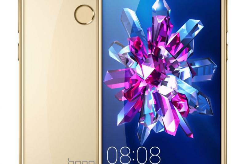 Huawei Honor 8 Lite - Fotografii oficiale: Honor-8-Lite.jpg