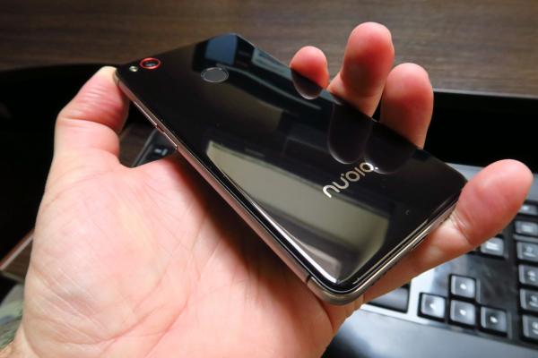 ZTE Nubia Z11 Mini - Fotografii Hands-On