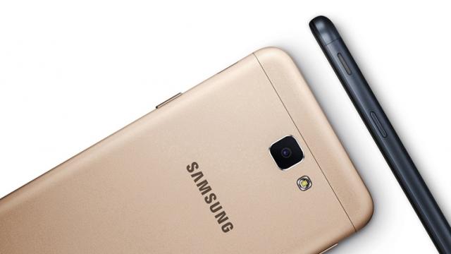 <b>Samsung Galaxy J5 (2017) bifează și certificarea FCC; ar putea fi lansat oficial până la sfârșitul lunii</b>Și gama de terminale Galaxy J va fi actualizată în acest an, primul model de pe listă fiind chiar J5 (2017). Terminalul de aici a primit anterior certificarea Wi-Fi Alliance și l-am văzut listat în benchmark-urile GFXBench și GeekBench alături de câteva