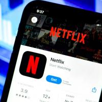 Netflix introduce videoclipuri verticale într-un nou design al aplicației mobile; Update-ul vine până la finalul lunii aprilie
