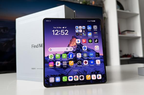 OPPO Find N6 - Fotografii (unboxing): OPPO-Find-N6-Unboxing_ (25).jpg