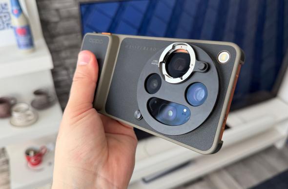 OPPO Find X9 Ultra - Kit foto Hasselblad: OPPO-Find-X9-Ultra-Kit-Foto_ (88).jpg