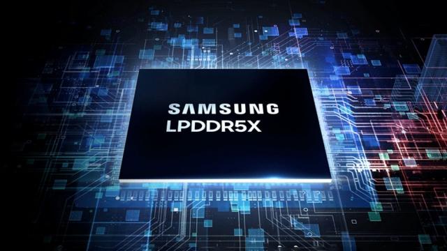 <b>Samsung oprește producția memoriei RAM LPDDR4; Vom avea parte de LPDDR5 și pe smartphone-urile accesibile</b>Samsung se pregătește să închidă treptat capitolul memoriilor LPDDR4 și LPDDR4X, marcând o tranziție importantă în industria componentelor mobile. Potrivit unor surse din piața DRAM, compania acceptă în prezent ultimele comenzi pentru aceste tipuri