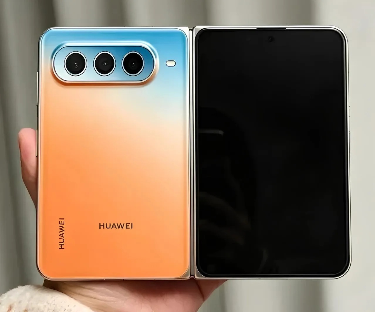 Huawei a pregătit deja un iPhone Fold Killer: Pura X Max apare în schițe