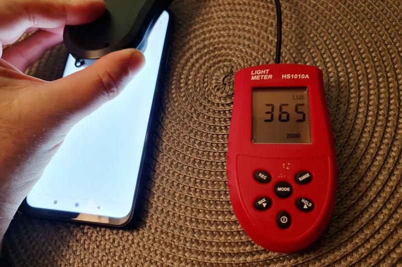 Luminozitate display Redmi Note 9T și ecranul văzut la Microscop: Redmi-Note-9T_004.jpg