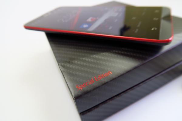 ASUS ZenFone 2 Deluxe Special Edition - Unboxing