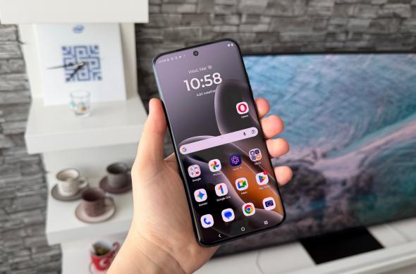 Motorola edge 70 Fusion - Fotografii hands-on: Motorola-edge-70-Fusion-Design_ (1).jpg