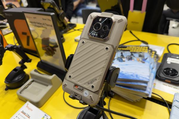 Turul standului Ulefone - MWC 2026