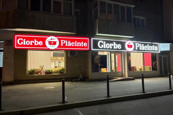 Apple iPhone 17e - Mostre noapte