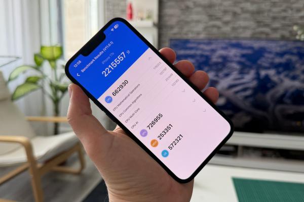Apple iPhone 17e: Benchmark-uri de Apple A19 cu limitări