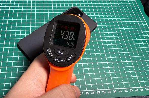 OnePlus 15R - Test temperatură: Photo 09.12.2025, 18 57 44.jpg