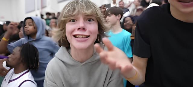 "Sixseven" (6-7), sau cum am uitat să fim copii..