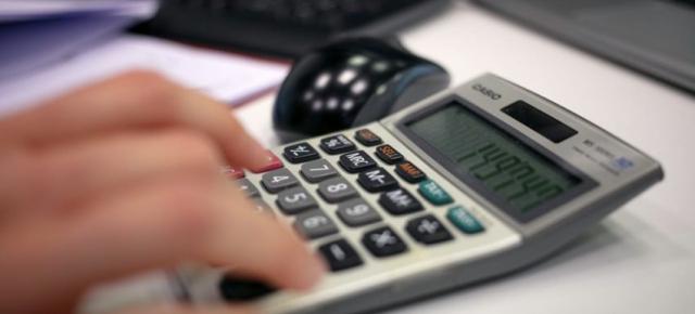 Ce taxe cresc în 2026 pentru persoane fizice și firme? 2026, anul fiscal al schimbărilor dure