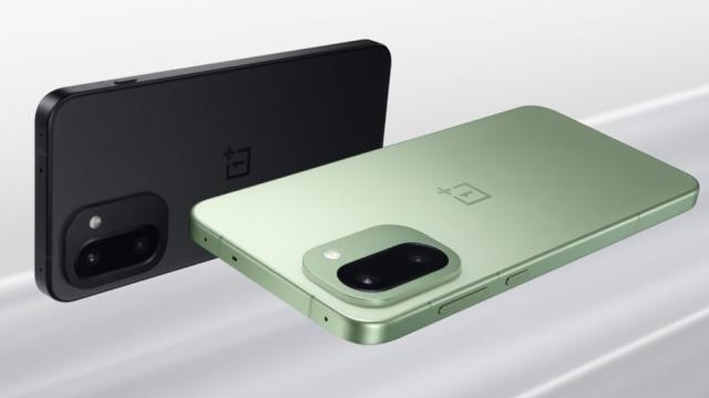 <b>Preț și disponibilitate OnePlus 15R în România</b>De astăzi avem pe plan local disponibil un nou flagship killer și anume OnePlus 15R, terminal pe care l-am testat în ultima săptămână și a cărui recenzie este aproape gata. Până când publicăm materialul text și video, ar fi cazul 