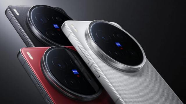 <b>vivo X300 Ultra vine și global; O certificare europeană confirmă apropierea lansării</b>Vești bune pentru fanii vivo din afara Chinei. Vivo X300 Ultra, modelul de top pregătit pentru 2026 de această companie, tocmai a fost certificat în Europa sub numele de cod V2562. Asta înseamnă că lansarea internațională e foarte aproape