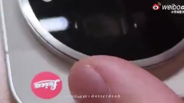 <b>Probleme cu accesoriile lui Xiaomi 17 Ultra by Leica: inelul de zoom rotativ nu e bine fixat</b>În China se vinde deja Xiaomi 17 Ultra, inclusiv ediţia specială by Leica şi se pare că au apărut primele probleme. Apărând inelul rotativ pentru zoom nu e 100% ataşat la produs. Avem şi un video cu această problemă. Inelul Master Zoom Ring