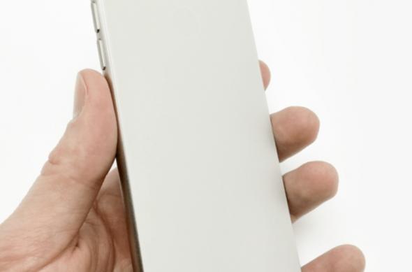 Essential Phone 2 - Fotografii prototip: Essential-Phone-2_006.jpg