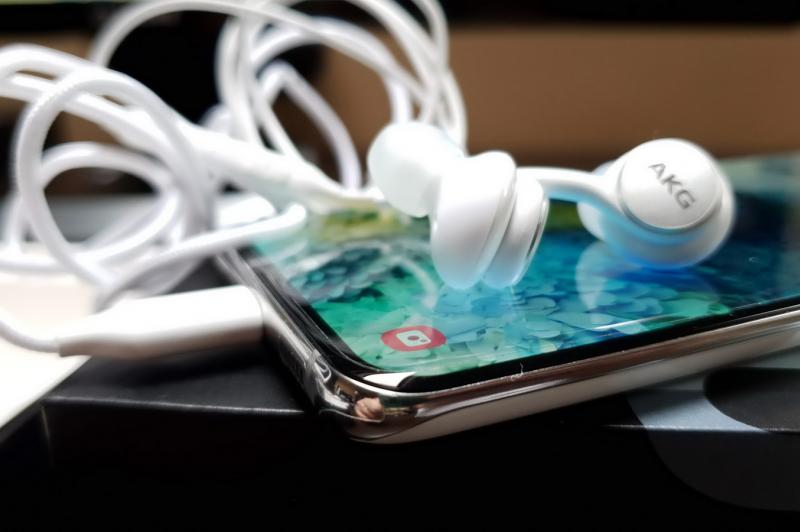 Samsung Galaxy S20 - Accesorii: Samsung-Galaxy-S20_055.jpg