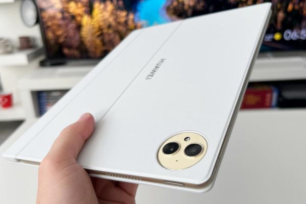 HUAWEI MatePad Pro 12.2 PaperMatte: Performanța din benchmark-uri peste Galaxy Tab S9 FE+, fără probleme cu temperaturi mari