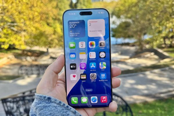 Apple iPhone 16 Pro Max review detaliat în limba română (Evaluare Mobilissimo)