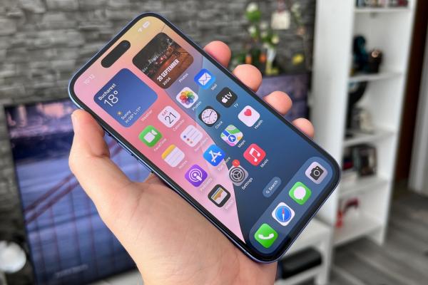 Apple iPhone 16: Display identic cu al predecesorului