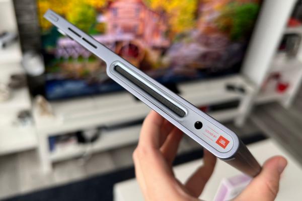 Lenovo Tab Plus: Acustică de excepție, cu 8 difuzoare JBL și rezultate record în clasament