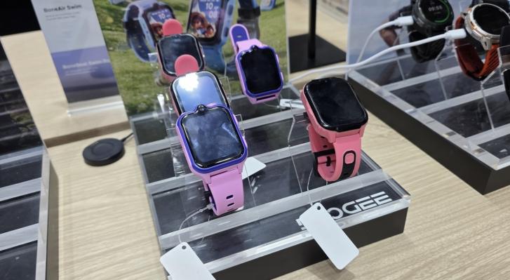 Primul telefon al copilului poate fi un ceas: DOOGEE Anyscene S3 are 4G, GPS și apeluri video