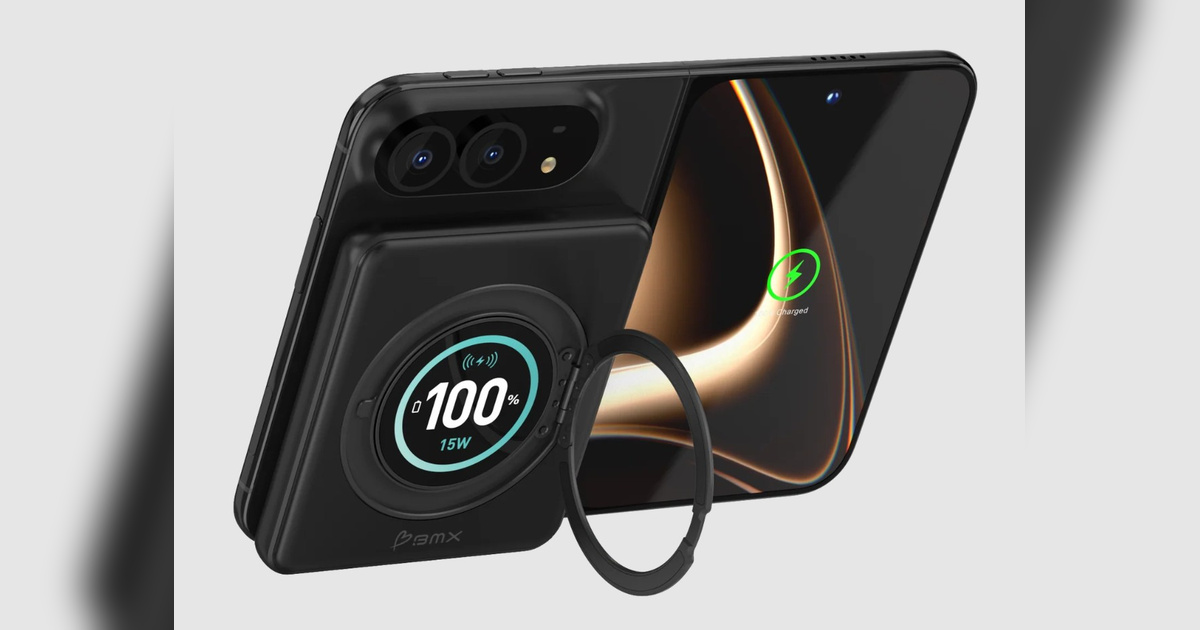 iPhone Duo primește deja un power bank făcut pe măsura lui; Se lipește magnetic, are ecran și se transformă în stand