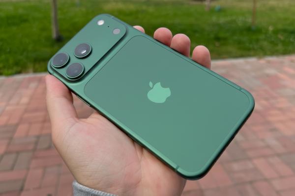 iPhone 18 Pro Max așteptat cu baterie mai mare și procesor A20 Pro pe 2nm super eficient